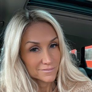 Meet your Posher, Lindsay